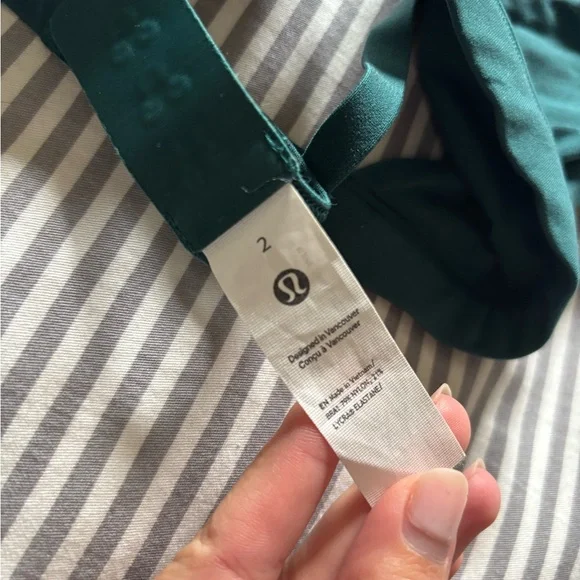 *SOLD* Lululemon Teal Triangle Bralette - Picture 3 of 3